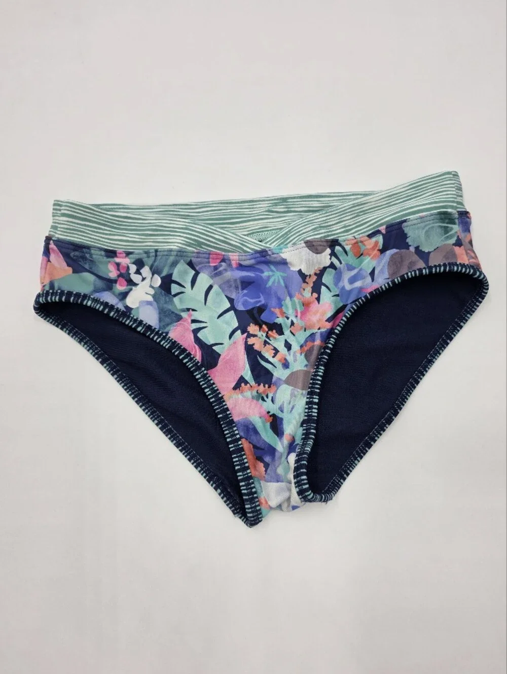 Athleta Girl Surfs Up tropical print bikini size M